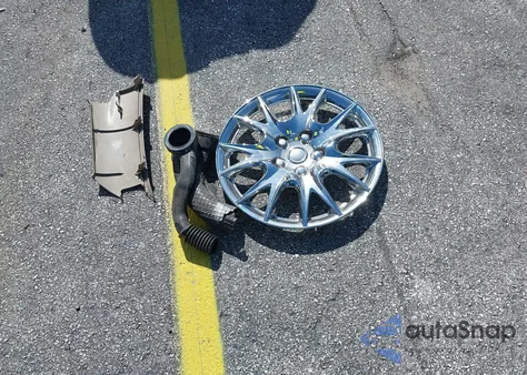 2003 Toyota Corolla Ce from USA, damaged, VIN 1NXBR32E33Z027985